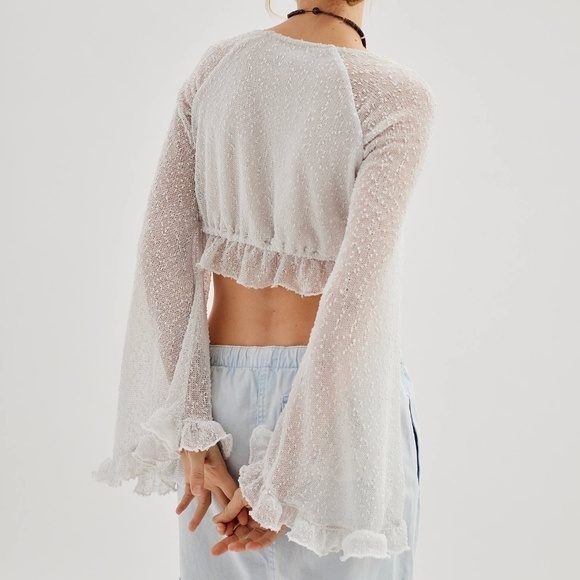 NWT UO Celeste Textured White Cropped Bohemian Blouse - Picture 2 of 6